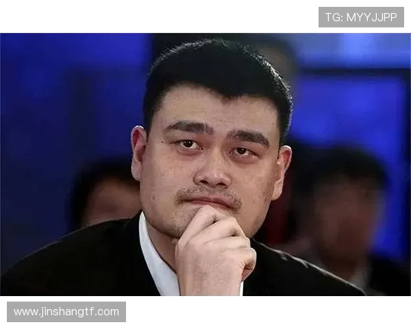 大象与姚明的奇妙相遇探讨身高与体重的极限之美 大象与姚明的奇妙相遇探讨身高与体重的极限之美