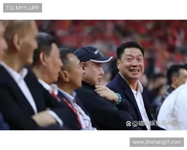 球迷们齐聚一堂深情致敬姚明感恩他的篮球传奇与无私奉献